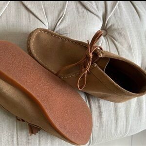 Clarks Brown Kids Shoes